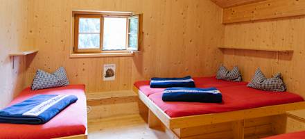 Bettenlager auf der Fritz-Putz-Hütte