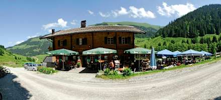 Außenansicht Gamskogelhütte 