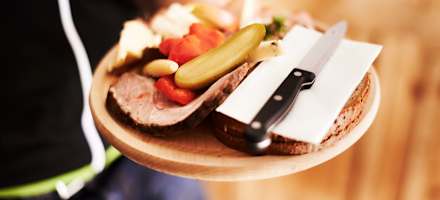 Speisen auf der Gaudeamushütte