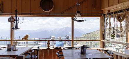 Patscherkofel-Gipfelstube innen