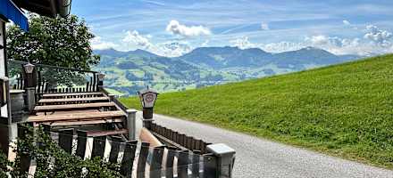 Blick von der Glasner Hütte im Nationalpark Kalkalpen auf die Oberösterreichischen Voralpen.
