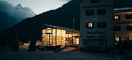 Das Glocknerhaus in der Abenddämmerung