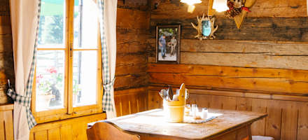 Die Gaststube der Granglerhütte