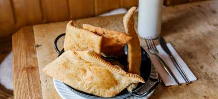 Lungauer Hasenöhrl mit Sauerkraut auf der Granglerhütte
