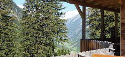 Tolle Aussicht von der Terrasse der Grünen Wand Hütte
