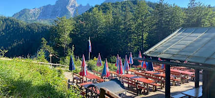 Die Grünsteinhütte in herrlicher Aussichtslage