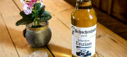 Hochprozentiges am Schachenhaus