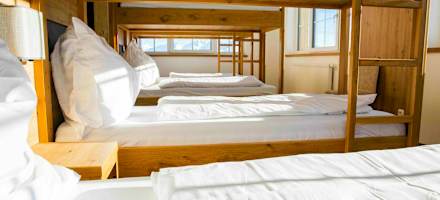 Auch das Bettelanger des Hofgasteinerhauses ist hell und luftig.