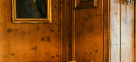 Die Stube des Hof Zuort in Zirbe mit vielen historischen Details