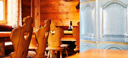 Die Gaststube der Hütteneckalm