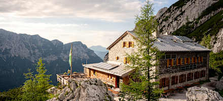 Die Blaueishütte (1.680 m) in den Berchtesgadener Alpen