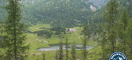 Das Kärlingerhaus am Funtensee.