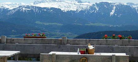 Tolle Aussicht von der Terrasse der Klausner Hütte.