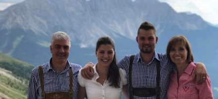 Familie Trottner bewirtschaftet die Kölner Hütte