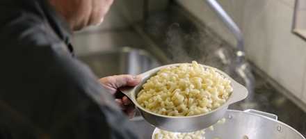 Nudeln dürfen auf der Almagellerhütte natürlich nicht fehlen.