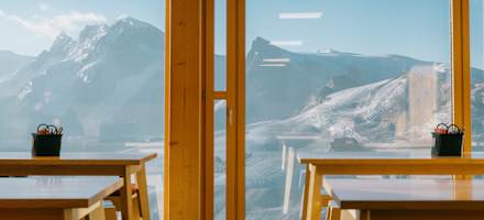 Gaststube der Hörnlihütte