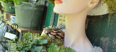 Künstlerische Details auf der Lippenbauernhütte