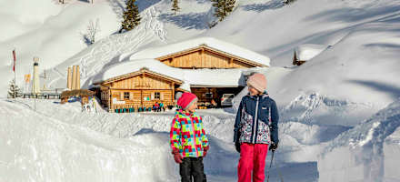 Die Loosbühelalm wird von Rodlern und Skitourengehern sehr geschätzt.