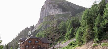 Gut erreichbar ist die Hütte auch für Mountainbiker
