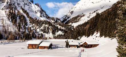 Der Eispark Osttirol ist in ca. 20 Minuten ab dem Matreier Tauernhaus erreichbar
