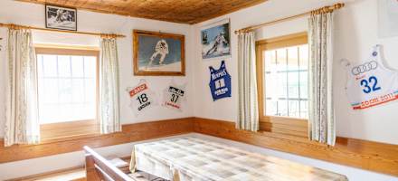 Die Stube der Möselalm