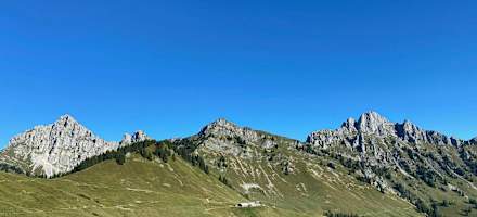 Von der Alm hat man einen wunderbaren Ausblick.