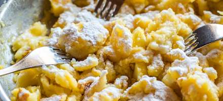 Kaiserschmarrn auf der Peter-Wiechenthaler-Hütte