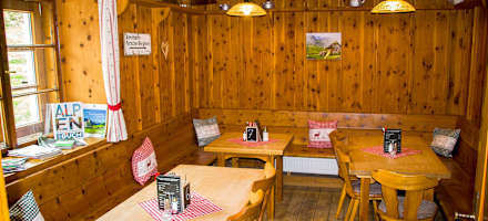 Gaststube der Potsdamer Hütte