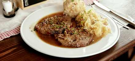 Schweinsbraten auf dem Habsburghaus