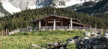 Wunderbare Lage der Wochenbrunner Alm am Wilden Kaiser