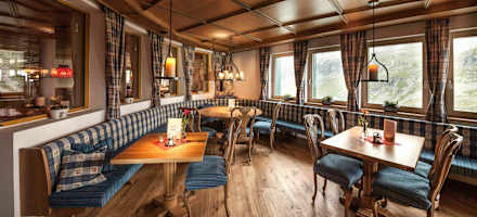 Rudolfshütte Kristallstube