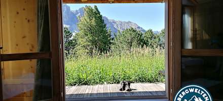 Blick aus einem Zimmer der Schatzerhütte