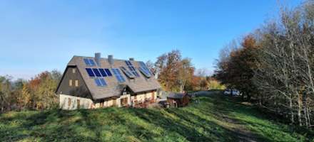 Schöpfl-Schutzhaus im Herbst