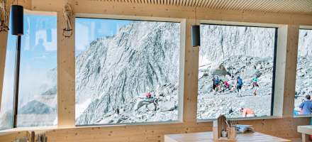 Die Schwarzensteinhütte