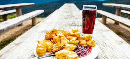 Essen auf der Stoißer Alm