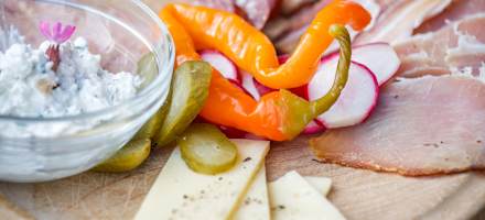 Brettljause auf der Theodor-Körner-Hütte