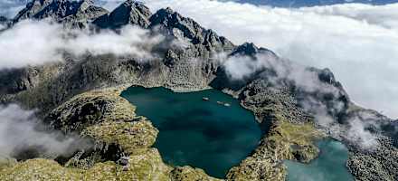 Die Wangenitzseehütte oberhalb des Wangenitzsees