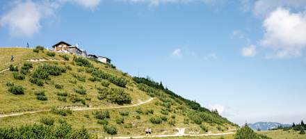 Das Wankhaus ist Ausgangspunkt für einfache Wanderungen.