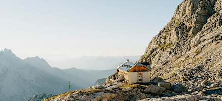 Die Adamekhütte am Dachstein
