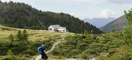 Die Adolf-Pichler-Hütte