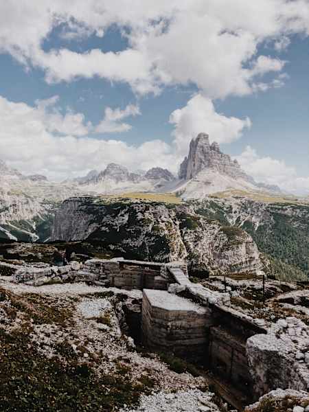 Ernst Merkinger wandert weit Dolomiten Höhenweg