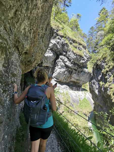 Gesicherte Wege in der Tiefenbachklamm