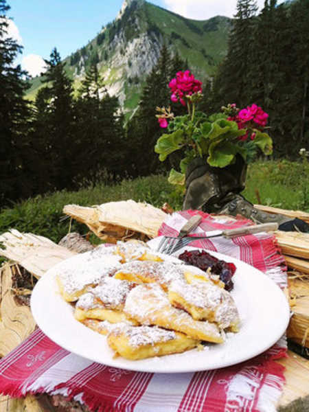 Kaiserschmarrn auf der Gehrenalpe