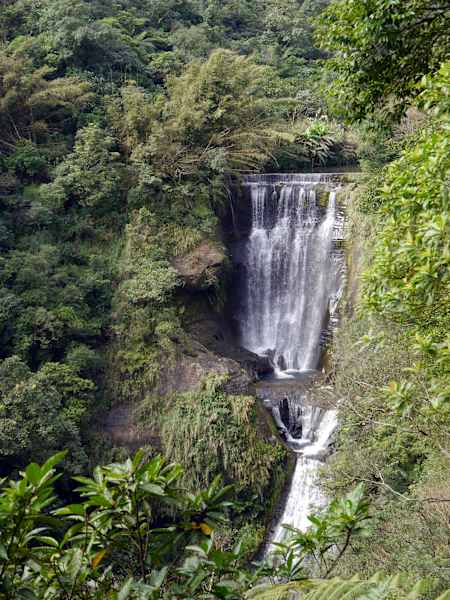 Taiwan Sandiaoling Waterfall Trail Martin Foszczynski