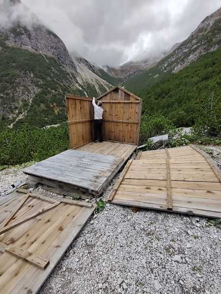 Materialseilbahn Hütte