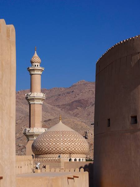 Klettern Campen Wandern Oman Bergwelten Schoepf