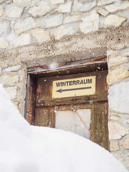 Winterwandern oder Skitour auf die Südwiener Hütte
