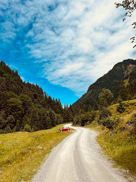 Abfahrt Richtung Schreiender Brunnen