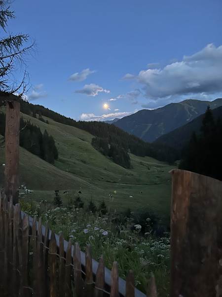 Vollmond am Spielberghaus