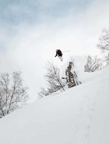 Pillows gibt es in Kiroro zu genüge: Josh weiss sie zu nutzen